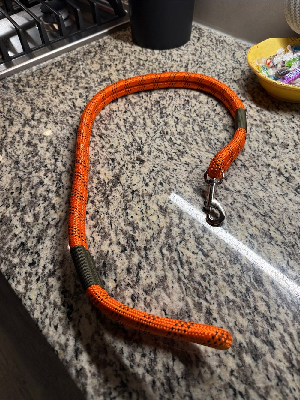 Bright Orange Rope Dog Leash with Metal Snap - Picture 6 of 7